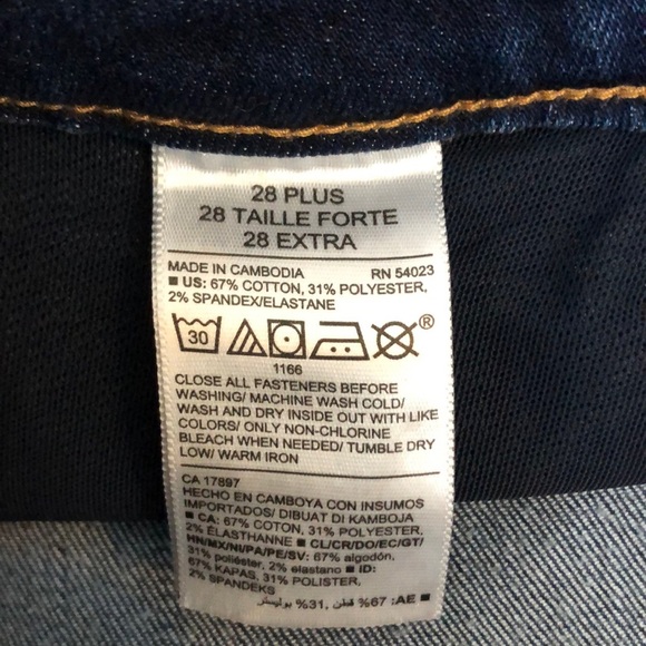 High Waisted Boot-Cut Jeans NEW! - Picture 8 of 8